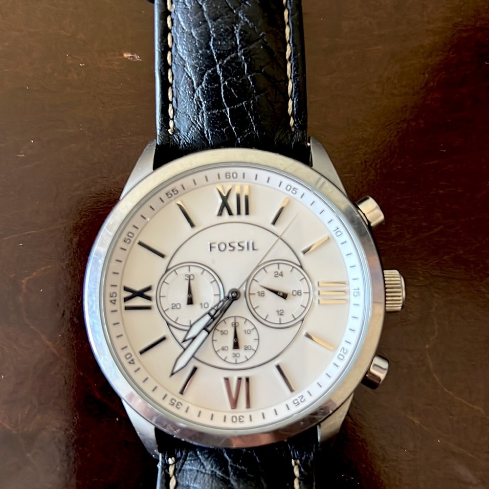 Fossil Watch: Flynn large white dial chronograph BQ1521 Black leather strap